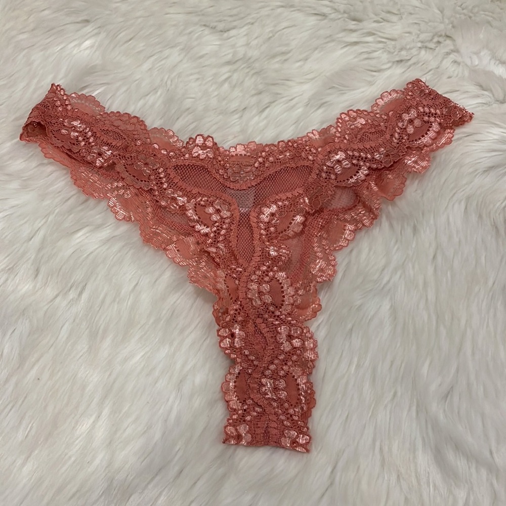 Victoria Secret Bundle of 3 Fishnet Thong Black White Rosebloom Underwear Women - Picture 3 of 10